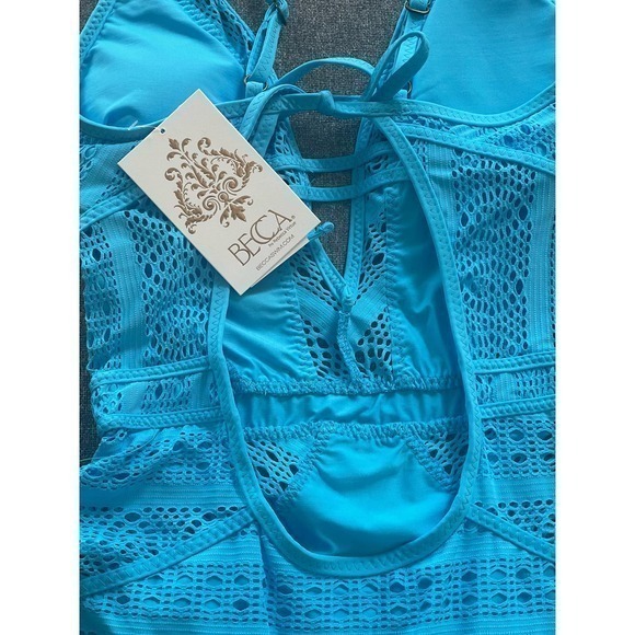 BECCA Women's‎ Color Play Crochet One Piece Swimsuit Plunge Neck Blue Size Med - Picture 8 of 8
